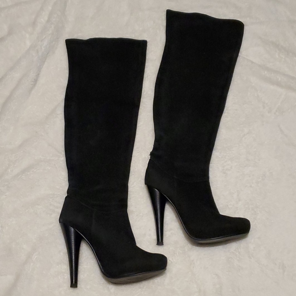 VINTAGE BAKERS Black Suede Knee High Boots